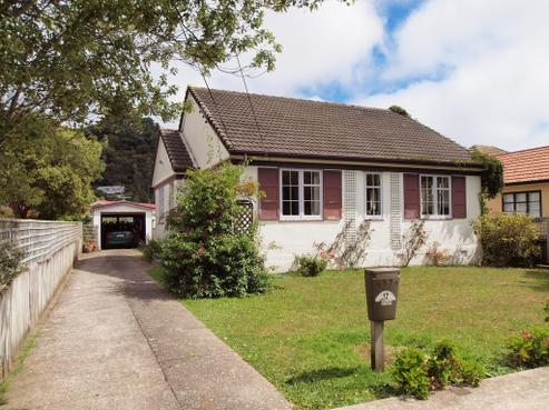 12 Tyndall Street, Waiwhetu