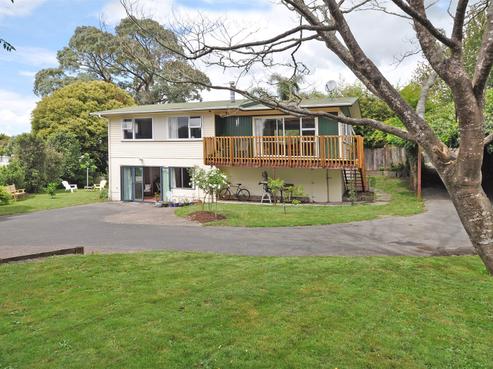 44 Joanna Place, Deanwell