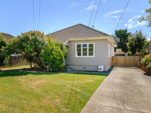 142 Oxford Terrace, Epuni