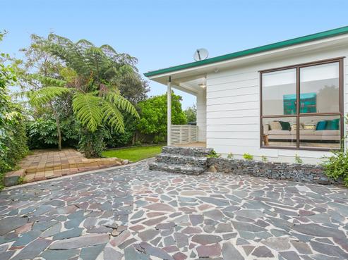 141 Windermere Drive, Poike
