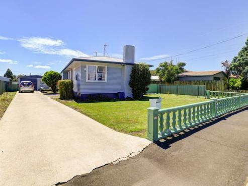 16 Northolt Road, Fairview Downs