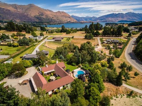 28 Ballantyne Road, Wanaka