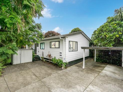 2/13 Cameron Place, Ranui