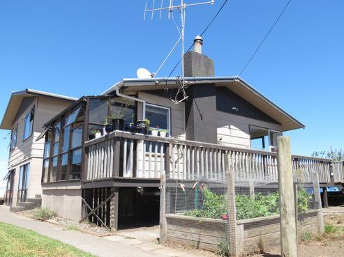 35 Lee Street, Castlecliff