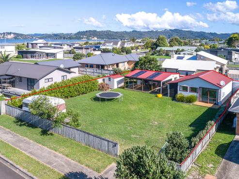 3 Dotterel Place, Whitianga