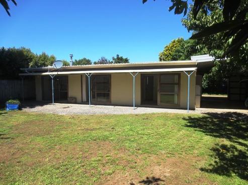 8A Annette Place, Whitianga