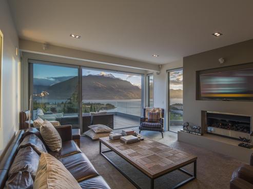 26 Edinburgh Drive, Queenstown Central