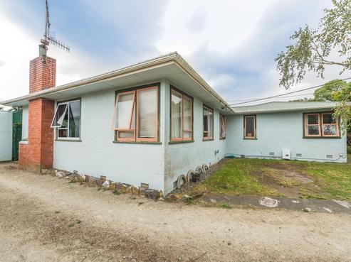 196 Great North Road, Otamatea