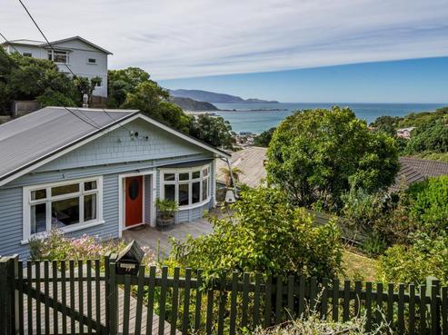 77 Sutherland Road, Melrose