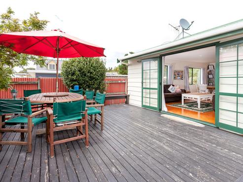219B Mary Road, Whangamata
