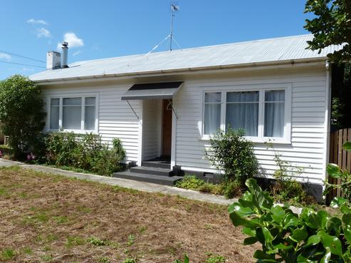 22 Wakefield Street, Featherston