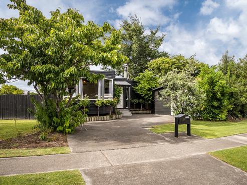 15 Argyll Crescent, Tamatea