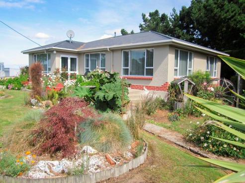 955 Bluff Highway, Clifton