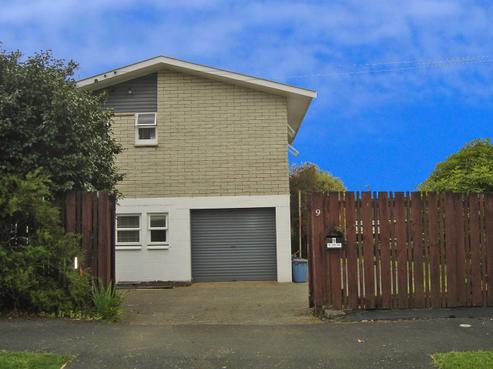9 Acacia Crescent, Glenview