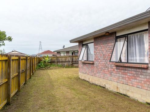 1/45 Coombe Avenue, Otara
