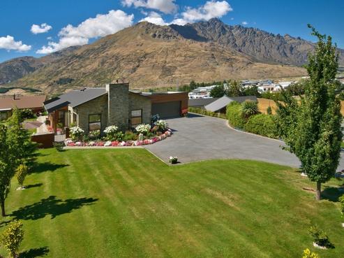 91 Ferry Hill Drive, Lower Shotover