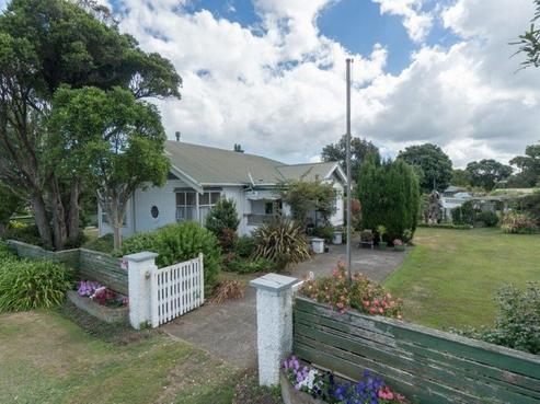 17 Riemenschneider Street, Manaia