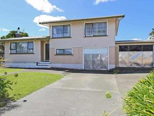609 Huia Street, Camberley