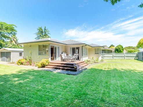 3 Redcrest Avenue, Red Hill