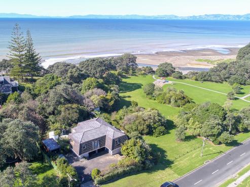 41 Howard Road, Orere Point