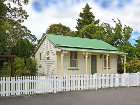 13 Wallace Street, Featherston