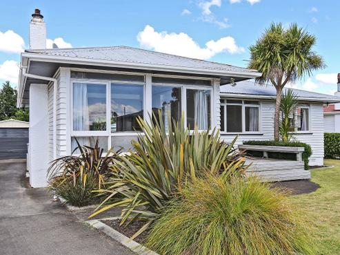 20 Elliott Crescent, Havelock North