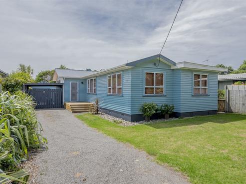 48 Tasman Road, Otaki Beach
