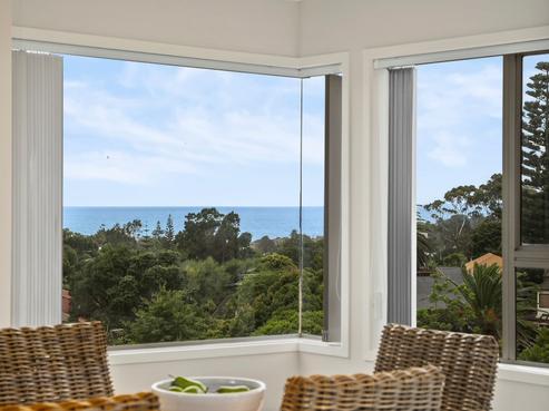 683 Beach Road, Rothesay Bay