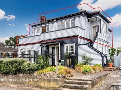 3/12 Church Street, Devonport