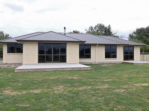 18 Marama Avenue South, Otatara