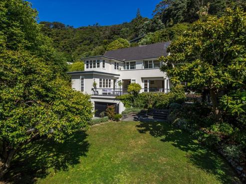 7 Gill Road, Lowry Bay