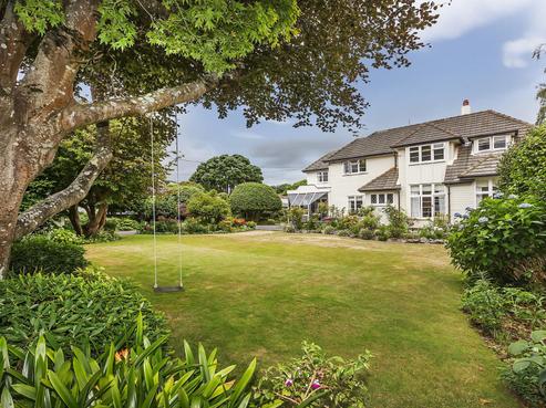 23 Hathaway Avenue, Boulcott