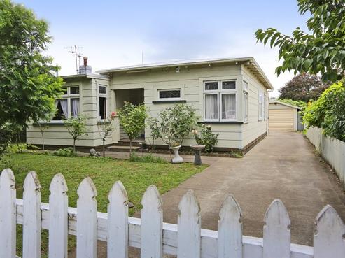 822 Caroline Road, Mayfair