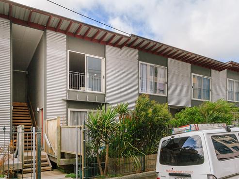 16/3 Kelvin Grove, Te Aro