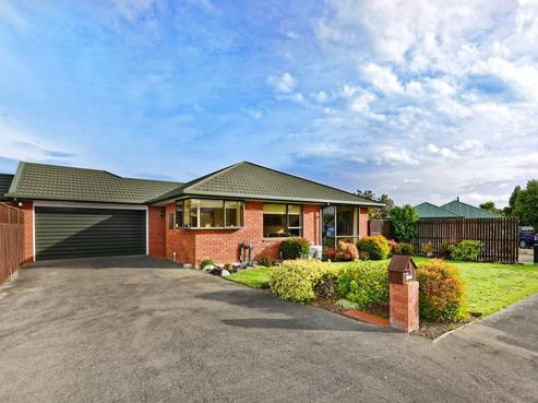 9A Devon Crescent, Darfield
