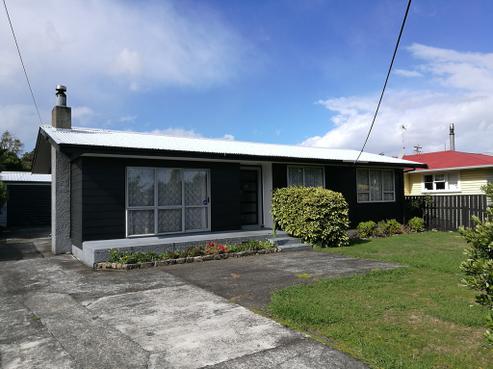 75 Brandon Street, Featherston