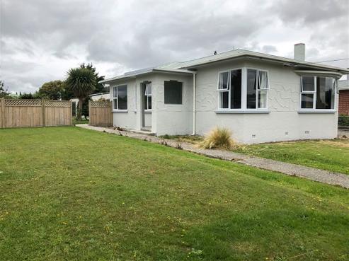 8 Scott Street, Mataura
