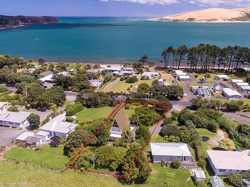 291 State Highway 12, Omapere