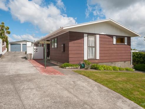 14 Mossburn Grove, Kelson