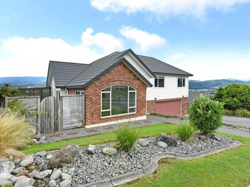 22 Kirton Drive, Riverstone Terraces