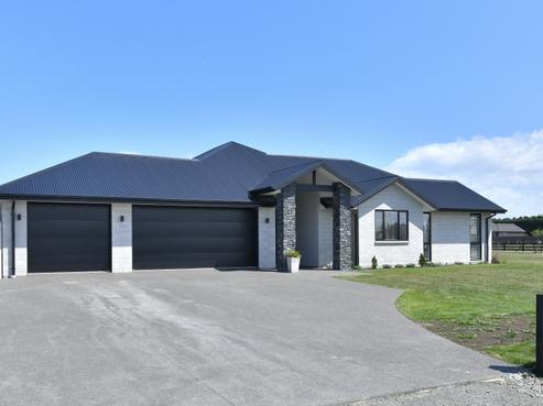 2 Tristram Road, Swannanoa