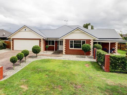 21 Coleraine Drive, Rototuna