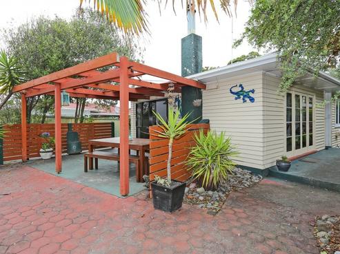 36 Shrimpton Road, Haumoana