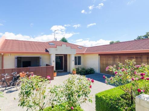 7 Awhina Drive, Greytown