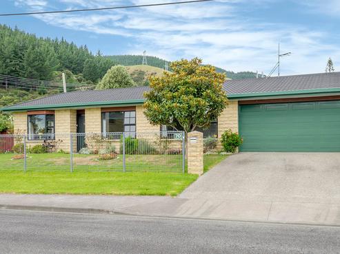 70 Ruapehu Street, Paraparaumu