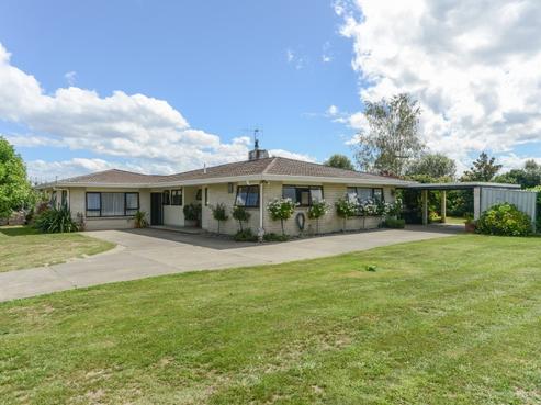 351 Twyford Road, Twyford