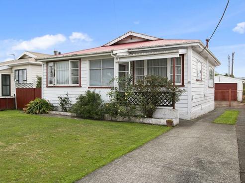 81 Randwick Crescent, Moera