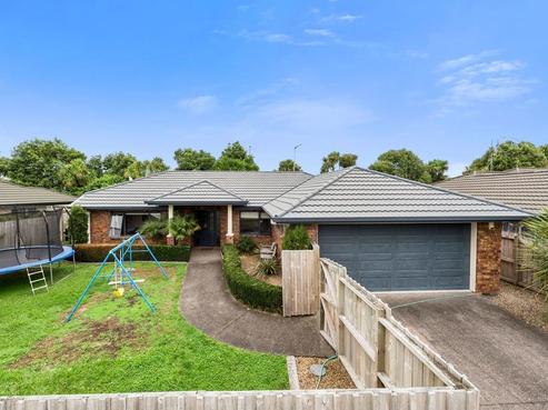 72 Nielsen Gardens, Rototuna