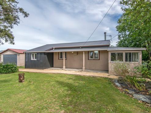 23 Pembertons Road, Sefton
