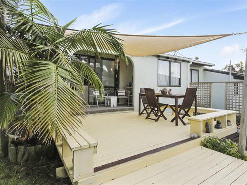 12B Benygloe Place, Highland Park